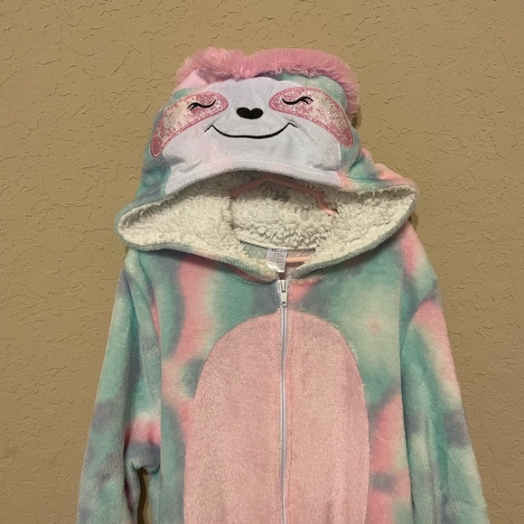 Sloth Fur Onesies - Picture 2 of 2